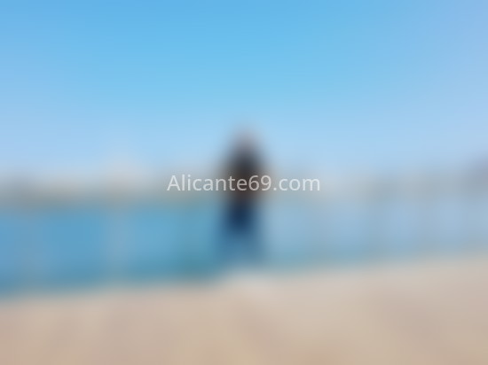Sara, colombiana recién llegada . 642410492. Citas en ALICANTE, ALICANTE. www.alicante69.com.