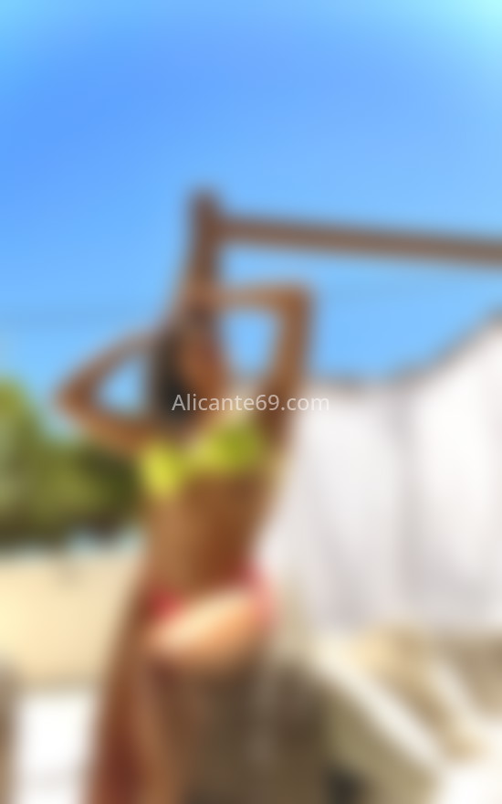 Sofia, colombiana 25 años. 671461014. Citas en ALICANTE, ALICANTE. www.alicante69.com.