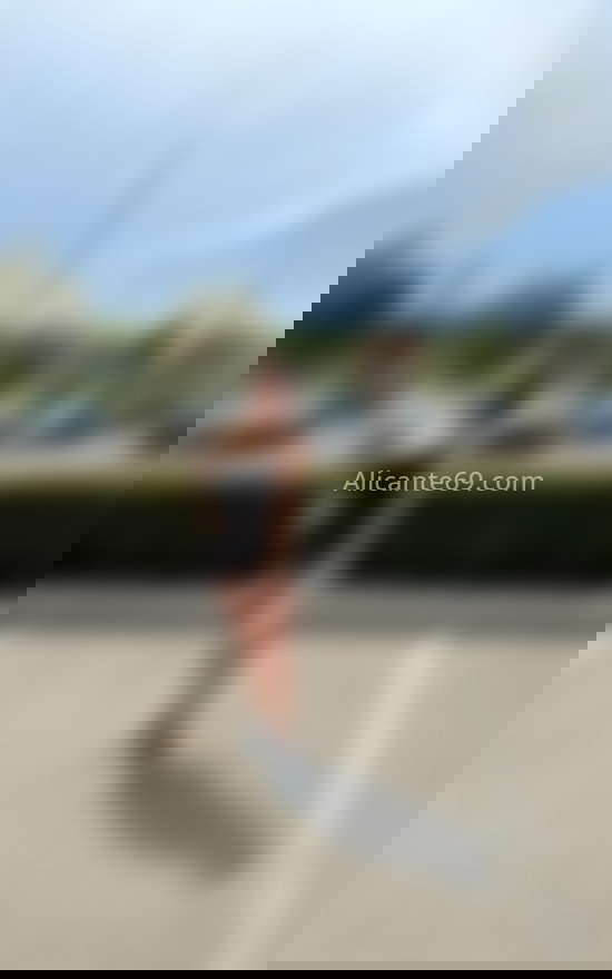 Alejandra, chica colombiana. 642610749. Citas en ALICANTE, ALICANTE. www.alicante69.com.