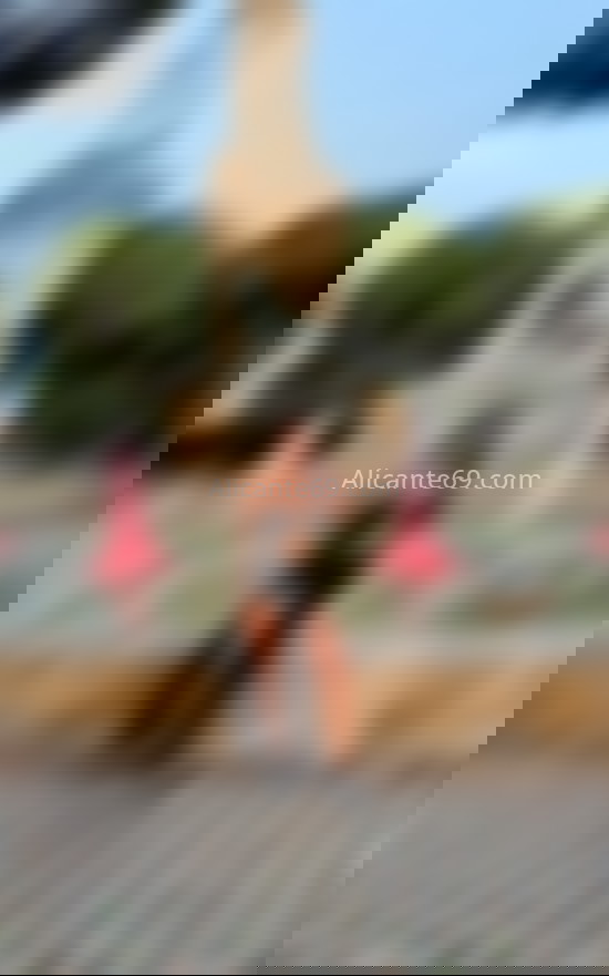 Alejandra, chica colombiana. 642610749. Citas en ALICANTE, ALICANTE. www.alicante69.com.