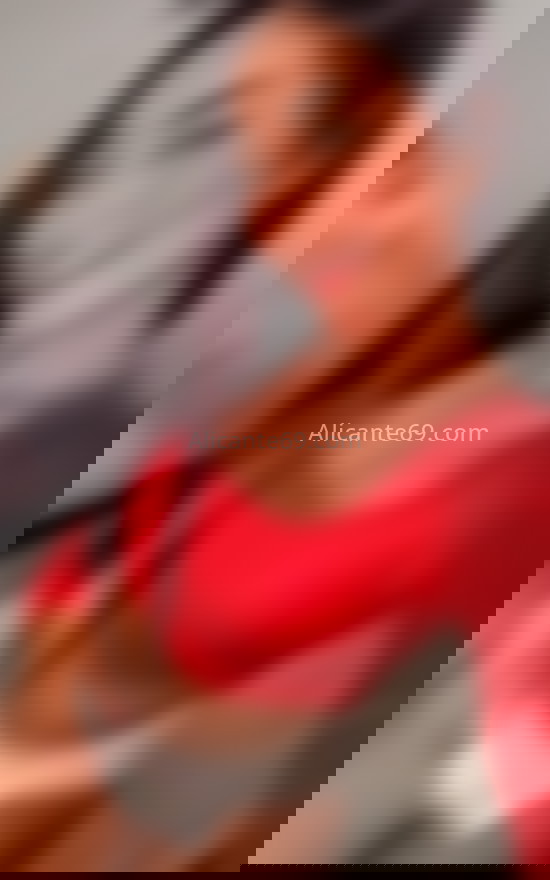 Tatiana, joven y divertida. 604290834. Citas en ALICANTE, ALICANTE. www.alicante69.com.