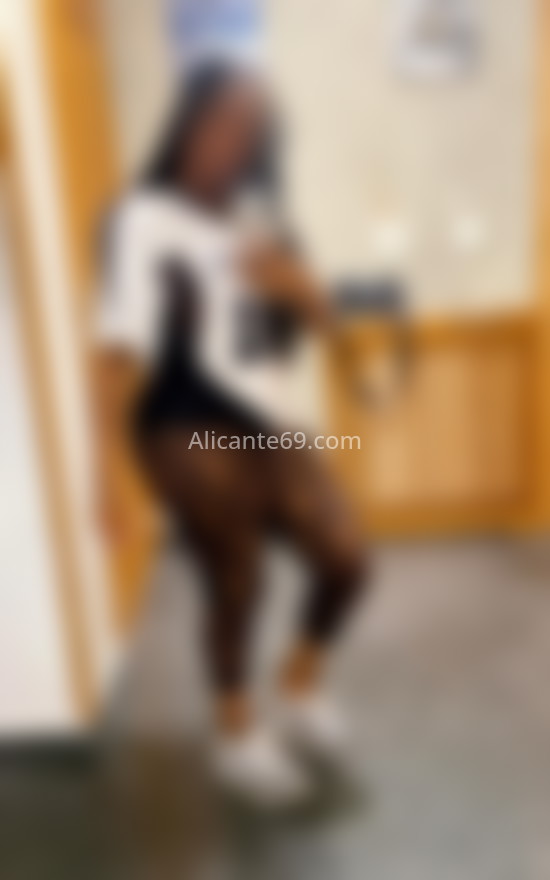 Lucero, guapa colombiana. 614421151. Citas en ALICANTE, ALICANTE. www.alicante69.com.