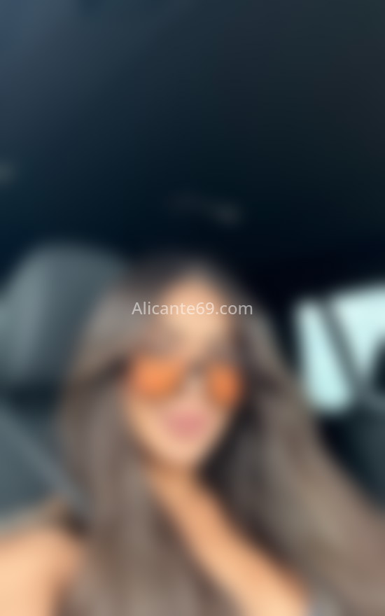 Serena, brasileña en la ciudad . 642562613. Citas en ALICANTE, ALICANTE. www.alicante69.com.