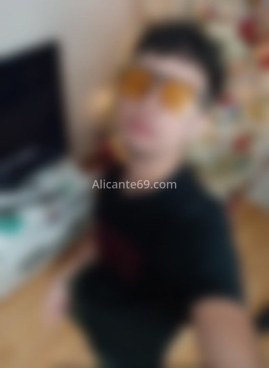 Andy, joven colombiano. 678532891. Citas en ALICANTE, ALICANTE. www.alicante69.com.