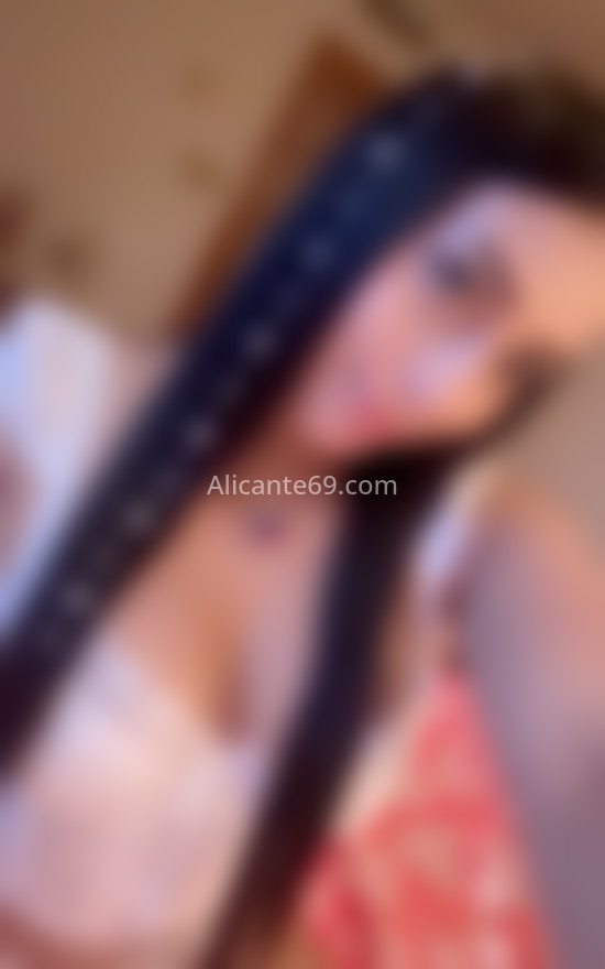 Laura, hermosa y dulce latina. 624436560. Citas en ALICANTE, ALICANTE. www.alicante69.com.