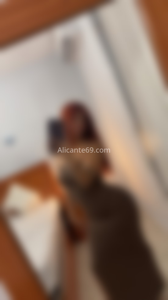 Hannah, latina muy guapa. 604202476. Citas en ALICANTE, ALICANTE. www.alicante69.com.