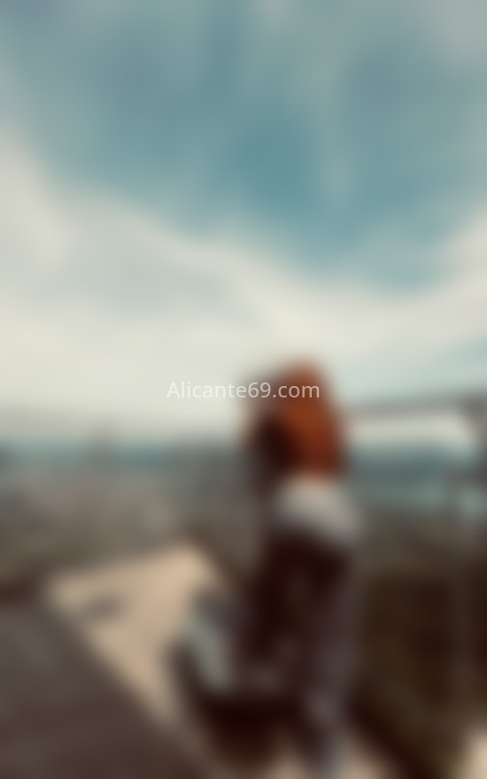 Hannah, latina muy guapa. 604202476. Citas en ALICANTE, ALICANTE. www.alicante69.com.