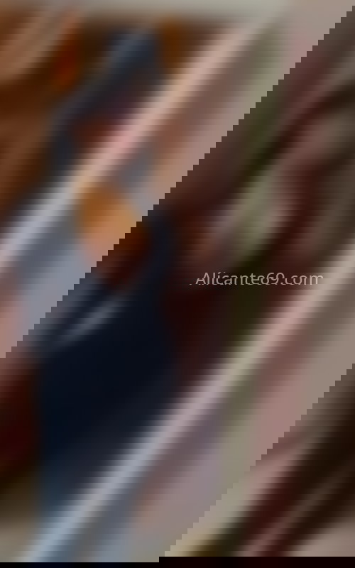 Ana, por primera vez aquí. 643217962. Citas en ALICANTE, ALICANTE. www.alicante69.com.