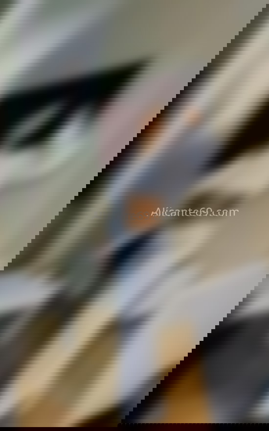 Ana, por primera vez aquí. 643217962. Citas en ALICANTE, ALICANTE. www.alicante69.com.