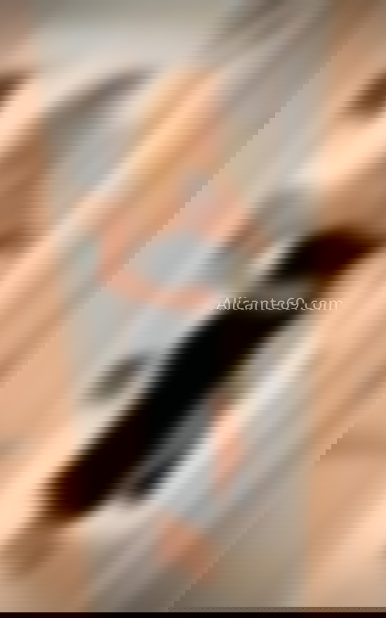 Lucia, mujer venezolana . 603941254. Citas en ALICANTE, ALICANTE. www.alicante69.com.