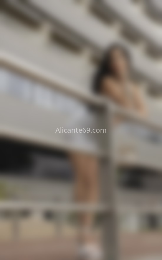 Camila, hermosa argentina . 604280556. Citas en ALICANTE, ALICANTE. www.alicante69.com.