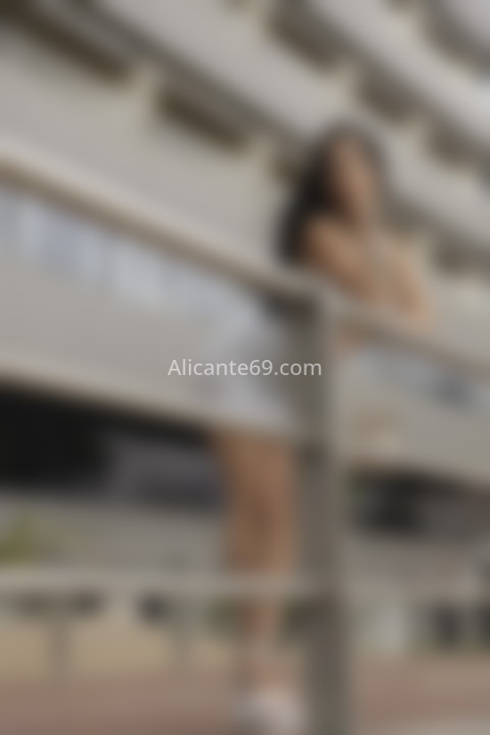 Camila, hermosa argentina . 604280556. Citas en ALICANTE, ALICANTE. www.alicante69.com.