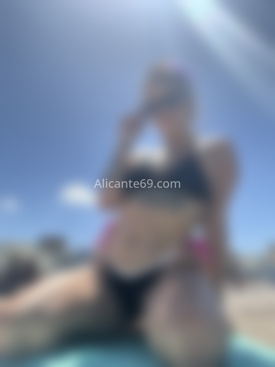 Camila, hermosa argentina . 604280556. Citas en ALICANTE, ALICANTE. www.alicante69.com.