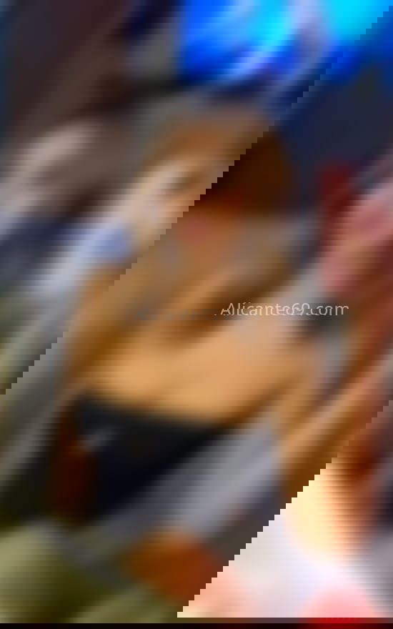 Valeria, joven colombiana . 643422301. Citas en ALICANTE, ALICANTE. www.alicante69.com.