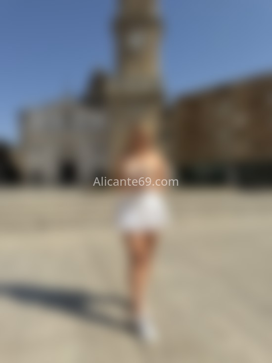 Valeria, joven colombiana . 643422301. Citas en ALICANTE, ALICANTE. www.alicante69.com.