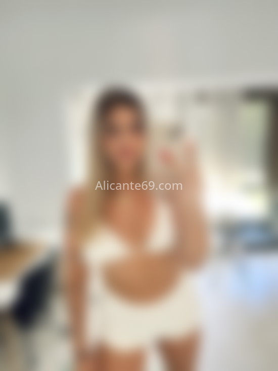 Chloe. 674303188. Citas en ALICANTE, ALICANTE. www.alicante69.com.