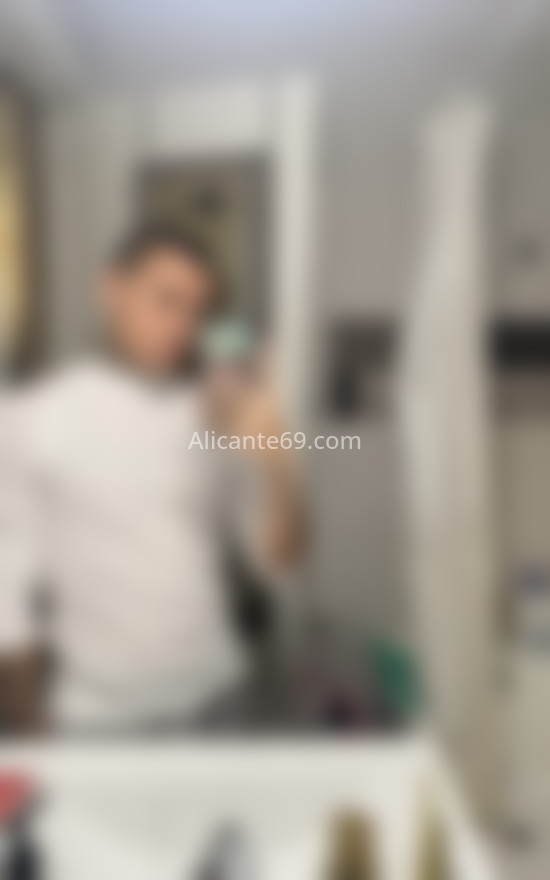 Camilo, colombiano . 603841548. Citas en ALICANTE, ALICANTE. www.alicante69.com.