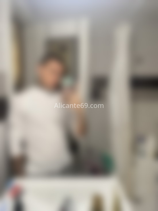 Camilo, colombiano . 603841548. Citas en ALICANTE, ALICANTE. www.alicante69.com.