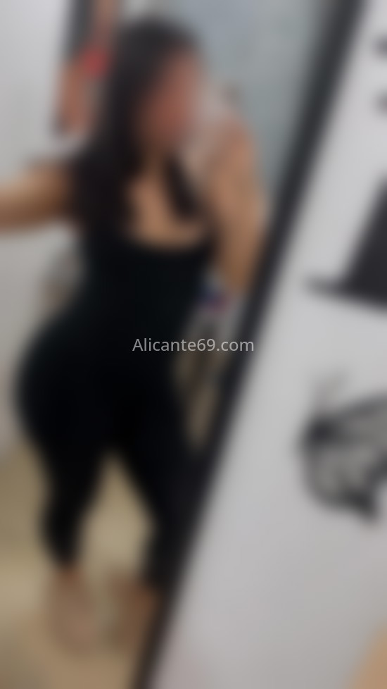 Salomé, joven latina . 624981615. Citas en ALICANTE, ALICANTE. www.alicante69.com.