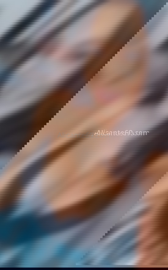 Mariel, chica trans guapísima. 604140463. Citas en ALICANTE, ALICANTE. www.alicante69.com.