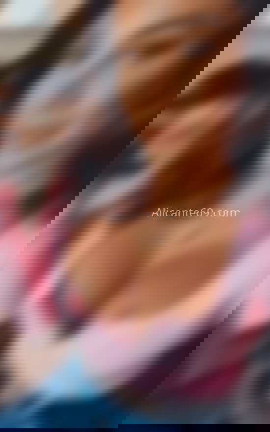 Mariel, chica trans guapísima. 604140463. Citas en ALICANTE, ALICANTE. www.alicante69.com.