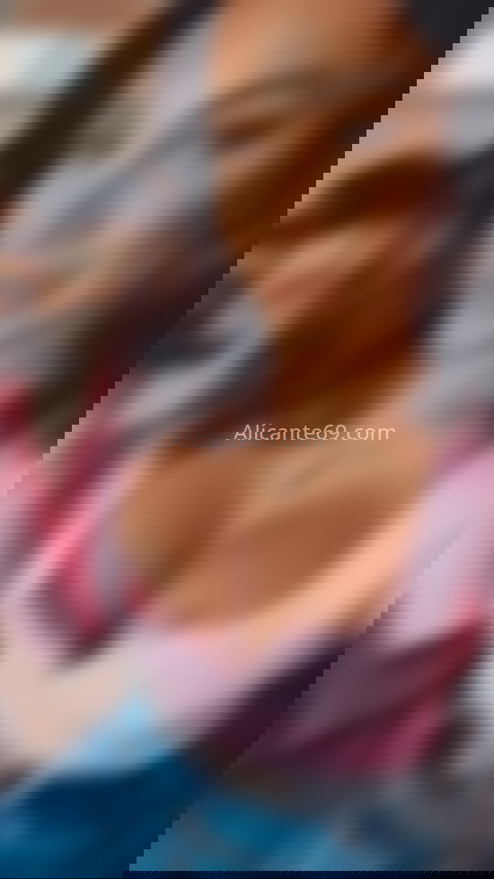 Mariel, chica trans guapísima. 604140463. Citas en ALICANTE, ALICANTE. www.alicante69.com.