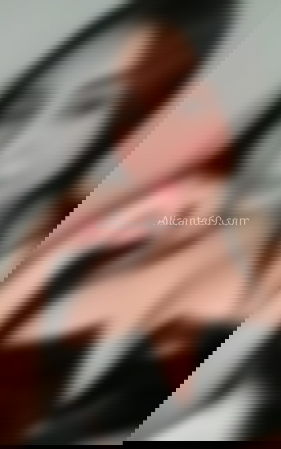 Natalia, colombiana juvenil. 658910156. Citas en ALICANTE, ALICANTE. www.alicante69.com.