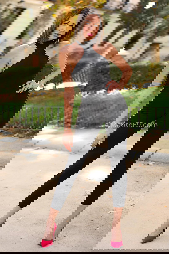 Marta, joven española. 637126735. Citas en ALICANTE, ALICANTE. www.alicante69.com.