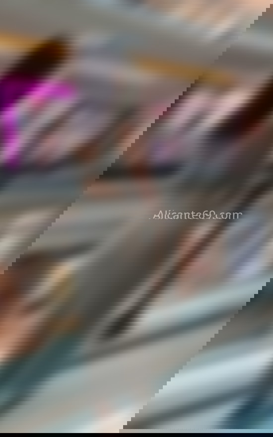 Alison . 647081194. Citas en ALICANTE, ALICANTE. www.alicante69.com.