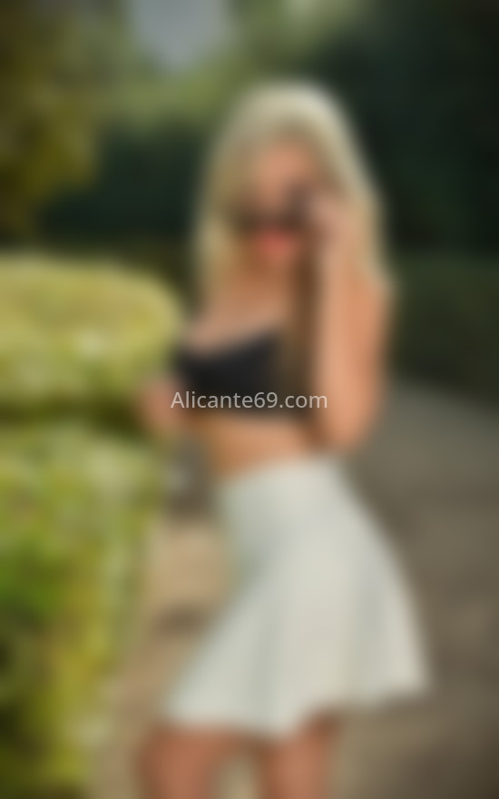Juliana, rubia con mucha vitalidad. 643753068. Citas en ALICANTE, ALICANTE. www.alicante69.com.