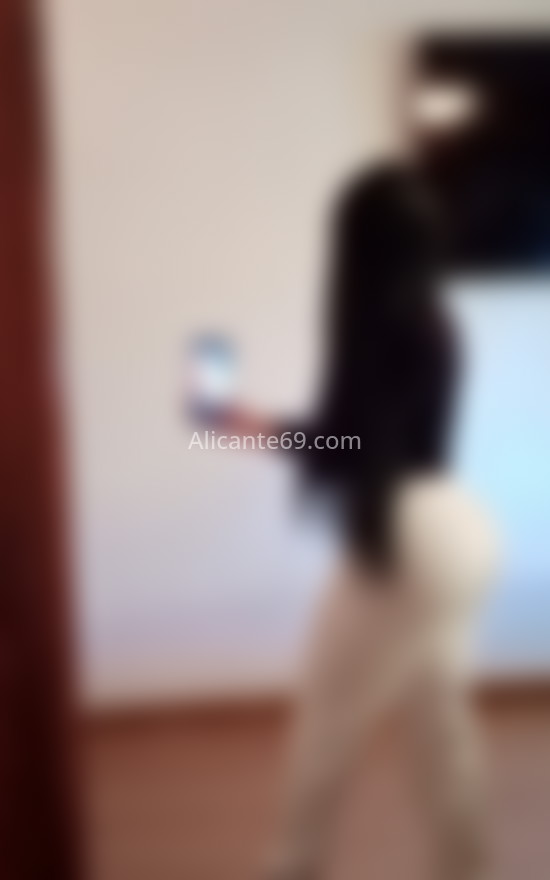 María, colombiana recién llegada . 613990332. Citas en ALICANTE, ALICANTE. www.alicante69.com.