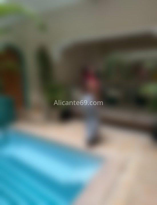 Atenea. 613925899. Citas en ALICANTE, ALICANTE. www.alicante69.com.