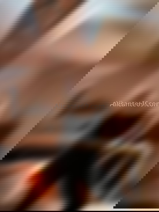 Sara, masajista experta . 607867464. Citas en ALICANTE, ALICANTE. www.alicante69.com.
