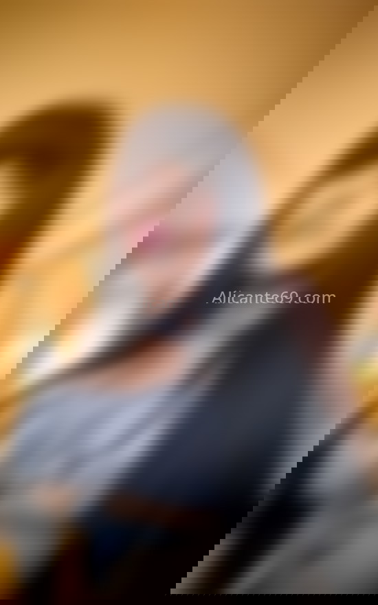 Karina, trans colombiana. 664533593. Citas en ALICANTE, ALICANTE. www.alicante69.com.