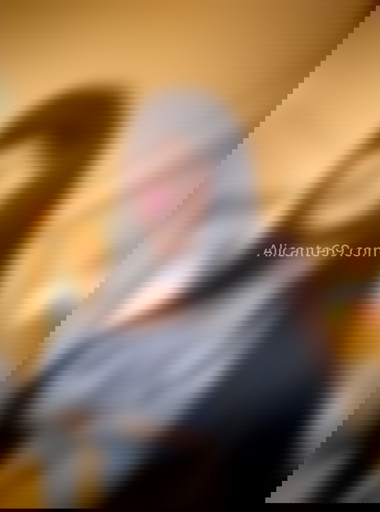 Karina, trans colombiana. 664533593. Citas en ALICANTE, ALICANTE. www.alicante69.com.
