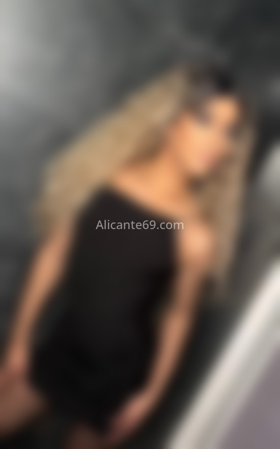 Electra, jovencita trans. 623553423. Citas en ALICANTE, ALICANTE. www.alicante69.com.