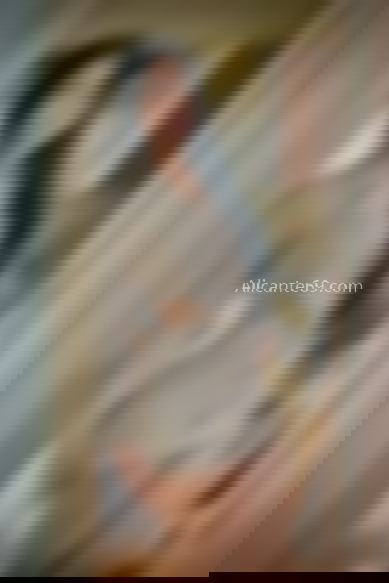 Luna, chica colombiana. 624291096. Citas en ALICANTE, ALICANTE. www.alicante69.com.