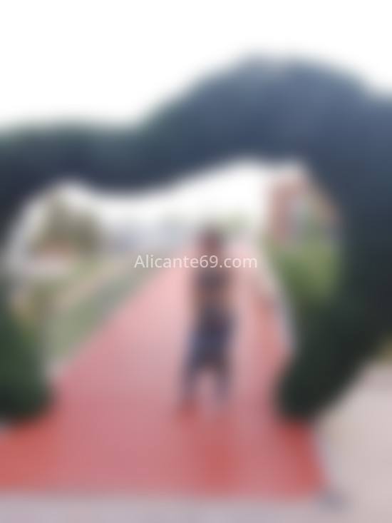 Sabrina, chica trans latina. 623245010. Citas en ALICANTE, ALICANTE. www.alicante69.com.