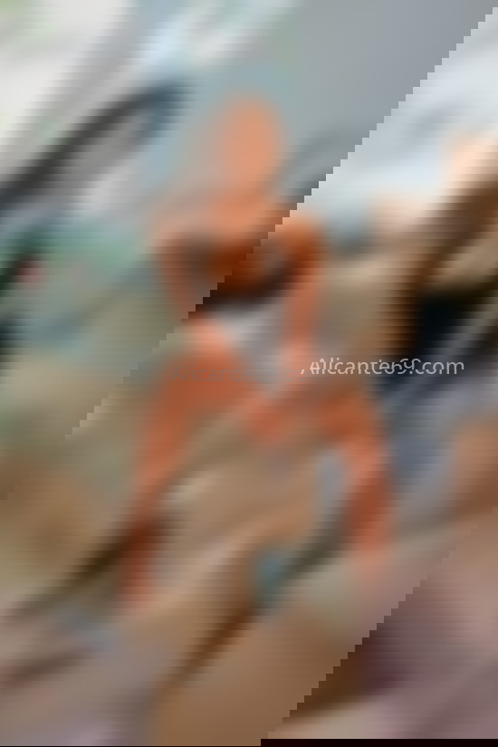 Oriana, chica brasileña. 613817025. Citas en ALICANTE, ALICANTE. www.alicante69.com.