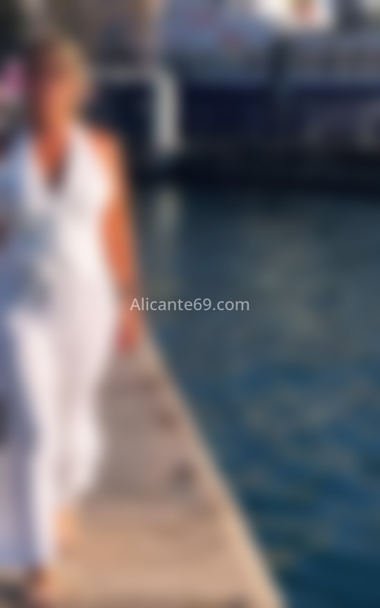 Brigitte, mujer rubia encantadora. 672551980. Citas en ALICANTE, ALICANTE. www.alicante69.com.