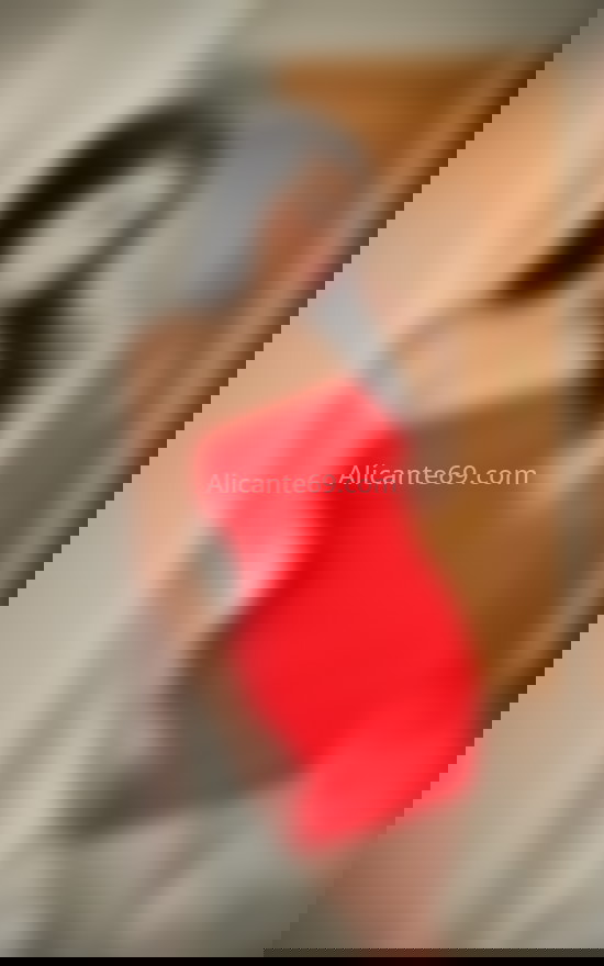 Antonella, colombiana extrovertida. 600967534. Citas en ALICANTE, ALICANTE. www.alicante69.com.