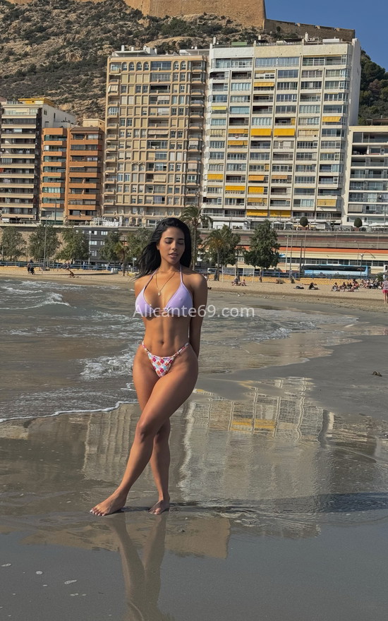Alaia, guapísima venezolana. 641834877. Citas en ALICANTE, ALICANTE. www.alicante69.com.