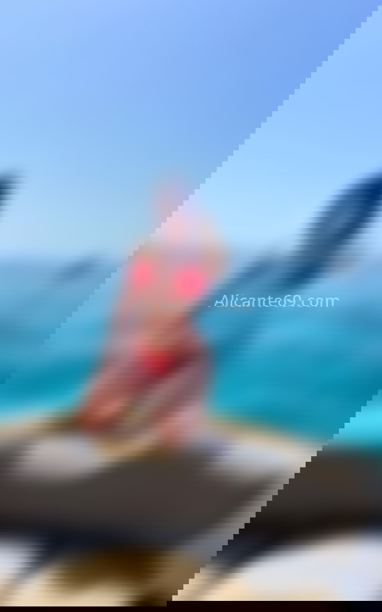 Sofia, joven colombiana. 673004431. Citas en ALICANTE, ALICANTE. www.alicante69.com.