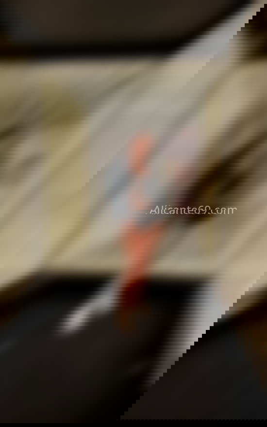 Daniela, jovencita colombiana. 640998415. Citas en ALICANTE, ALICANTE. www.alicante69.com.