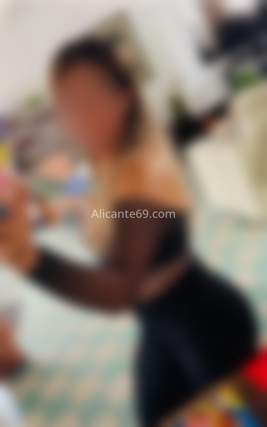 Colombiana educada y cariñosa . 600069156. Citas en ALICANTE, ALICANTE. www.alicante69.com.