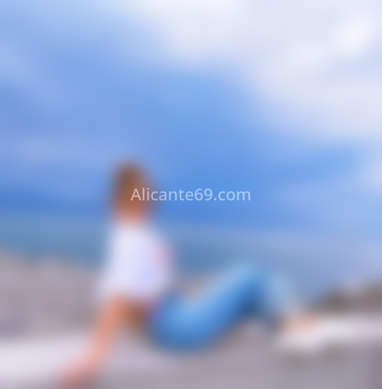 Antonia, lituana. 635495441. Citas en ALICANTE, ALICANTE. www.alicante69.com.