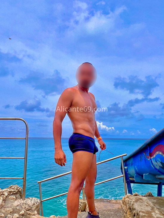 Ariel, chico latino . 600421010. Citas en ALICANTE, ALICANTE. www.alicante69.com. Ariel, chico latino . 600421010. Citas en ALICANTE, ALICANTE. www.alicante69.com.