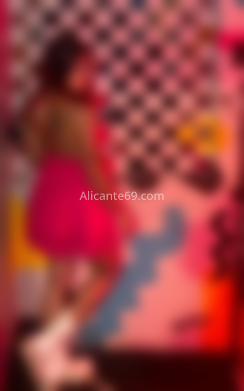 Keisy, pelirroja colombiana. 613597503. Citas en ALICANTE, ALICANTE. www.alicante69.com.