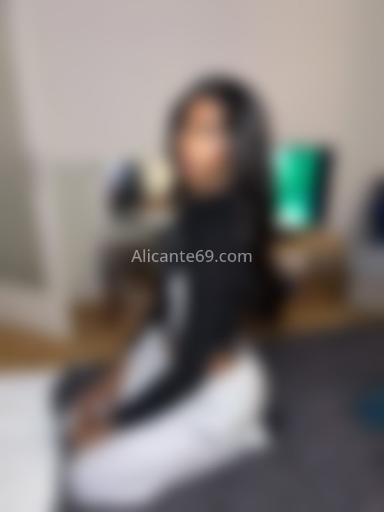 Charlott, guapa trans colombiana . 613697665. Citas en ALICANTE, ALICANTE. www.alicante69.com.