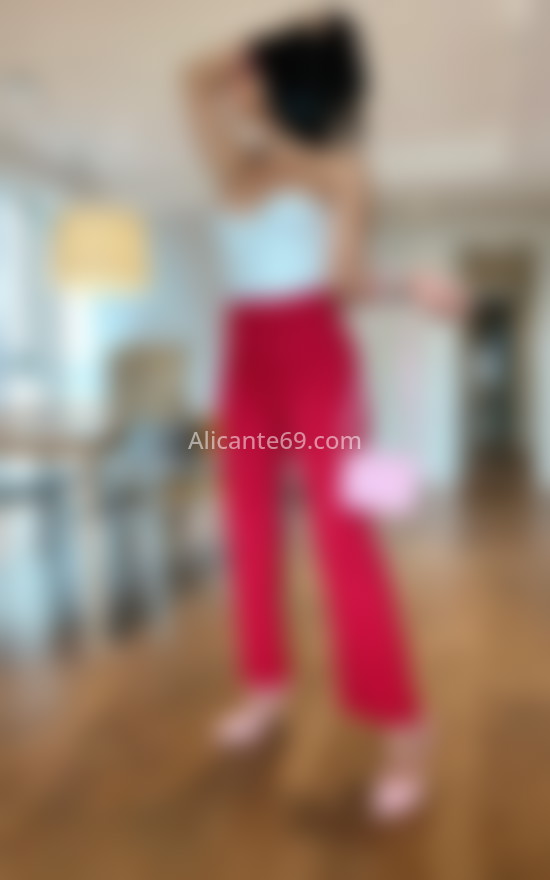 Daniela, venezolana por pocos días. 605741346. Citas en ALICANTE, ALICANTE. www.alicante69.com.